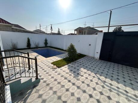 4 otaqlı həyət evi/bağ evi - Şüvəlan q. - 140 m²