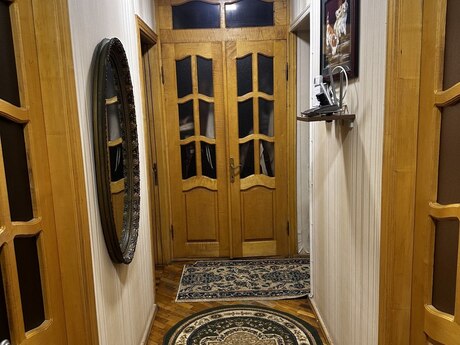 3 otaqlı köhnə tikili - Əhmədli m. - 70 m²