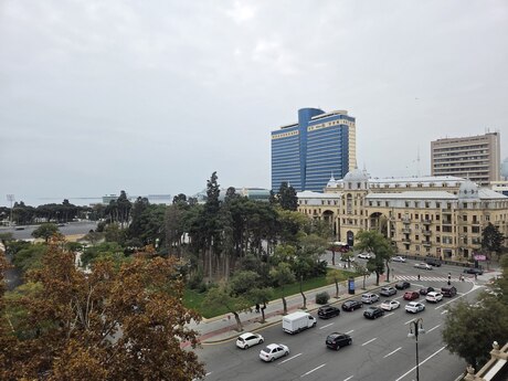 2 otaqlı köhnə tikili - 28 May m. - 96 m²