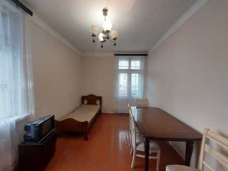 1 otaqlı köhnə tikili - Qara Qarayev m. - 34 m²
