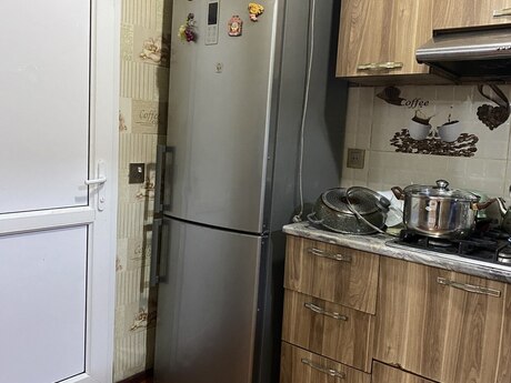 2 otaqlı həyət evi/bağ evi - Xırdalan - 80 m²
