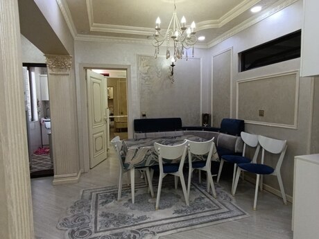 5 otaqlı köhnə tikili - Bakıxanov q. - 120 m²