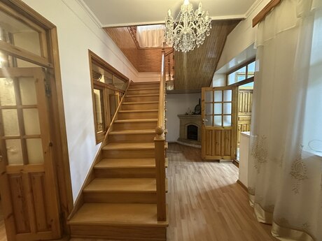 6-комн. дом/дача - м. Ахмедлы - 239 м²