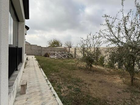 4 otaqlı həyət evi/bağ evi - Nardaran q. - 220 m²