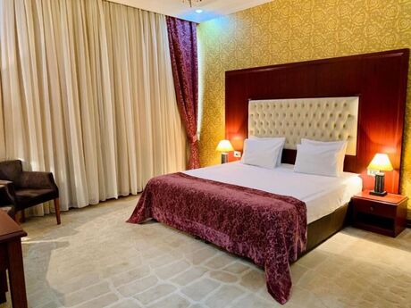 Obyekt - 28 May m. - 330 m²