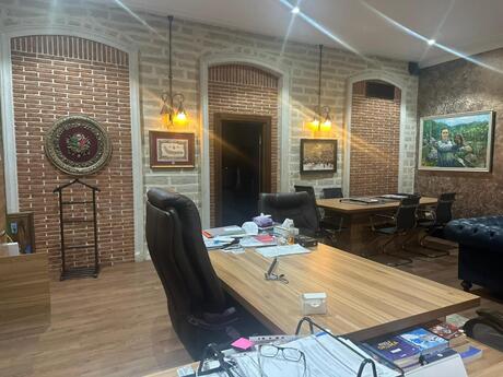6 otaqlı ofis - Sahil m. - 376 m²