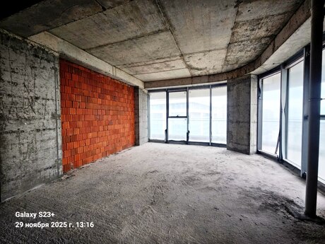 4 otaqlı yeni tikili - Ağ şəhər q. - 190 m²
