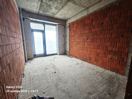 4 otaqlı yeni tikili - Ağ şəhər q. - 190 m²