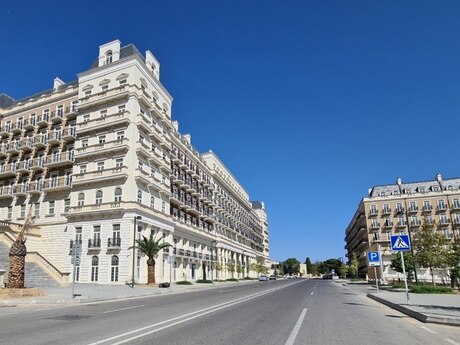Elan №5701182 - Bakı, Ağ şəhər q., 4 otaqlı, 143 m², 3/7 mərtəbə