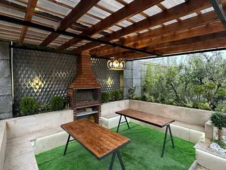 5 otaqlı həyət evi/bağ evi - Nardaran q. - 250 m²