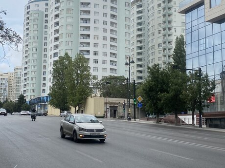 4 otaqlı yeni tikili - 28 May m. - 245 m²