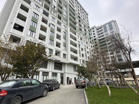 Объявление №5701839 - Баку, пос. Ази Асланова, 3-комн., 130 м², 8/16 этаж