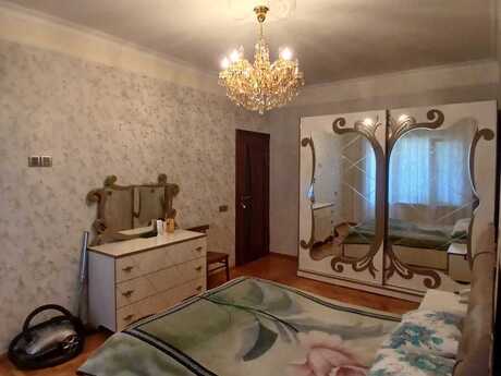 4 otaqlı köhnə tikili - Azadlıq Prospekti m. - 100 m²