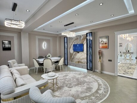 Elan №5290119 - Bakı, 20 Yanvar m., 3 otaqlı, 131 m², 13/14 mərtəbə