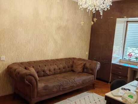 2 otaqlı köhnə tikili - Nəsimi m. - 70 m²
