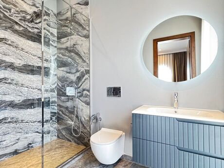 House with Garden, Villa For Sale