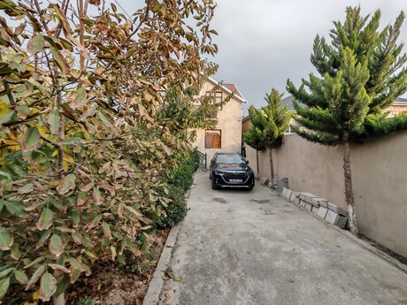 5 otaqlı həyət evi/bağ evi - Savalan q. - 180 m²