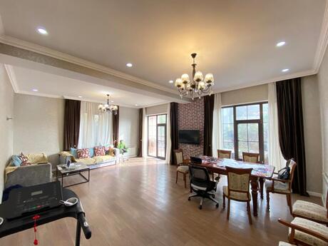 4 otaqlı həyət evi/bağ evi - Badamdar q. - 180 m²