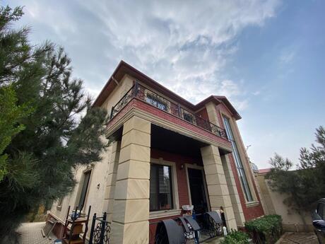 4 otaqlı həyət evi/bağ evi - Badamdar q. - 180 m²