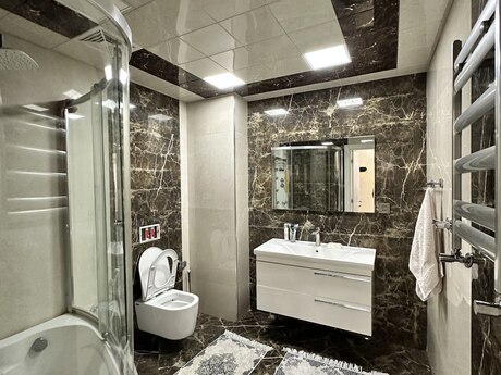 3 otaqlı yeni tikili - Yeni Yasamal q. - 130 m²