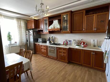 4 otaqlı yeni tikili - Nəriman Nərimanov m. - 186 m²