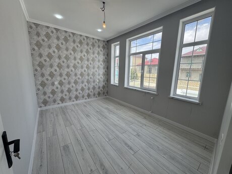 4 otaqlı həyət evi/bağ evi - Masazır q. - 130 m²