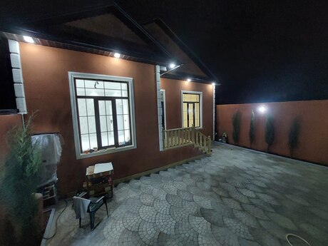 3 otaqlı həyət evi/bağ evi - Hövsan q. - 105 m²