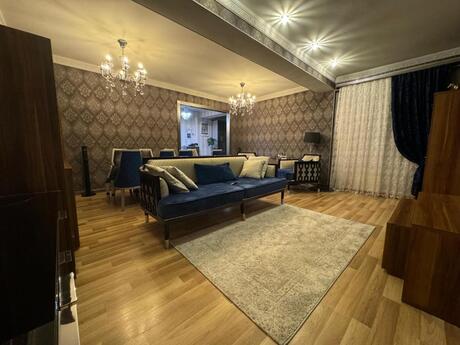 Elan №5706625 - Bakı, İnşaatçılar m., 3 otaqlı, 125 m², 10/18 mərtəbə