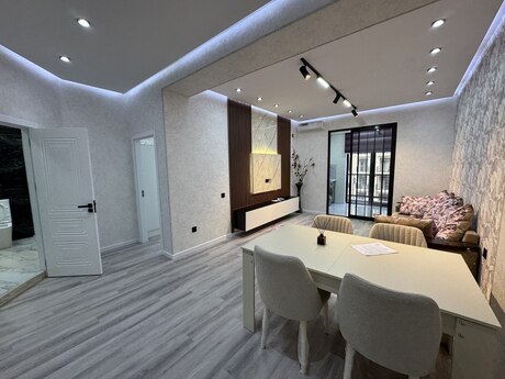 2-room apartment for rent, 65 m², West Town: 900 ₼/mo 4
