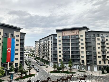4 otaqlı yeni tikili - Ağ şəhər q. - 132 m²