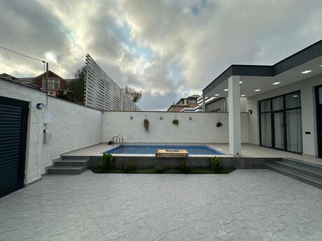 4 otaqlı həyət evi/bağ evi - Mərdəkan q. - 140 m²
