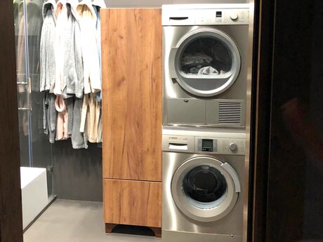 4 otaqlı yeni tikili - Xalqlar Dostluğu m. - 150 m²