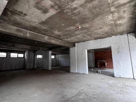 Obyekt - Elmlər Akademiyası m. - 950 m²
