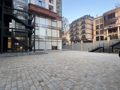 Obyekt - Elmlər Akademiyası m. - 950 m²