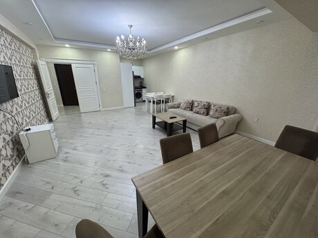 2-room apartment for rent, 87 m², Park Azure: 950 ₼/mo 4