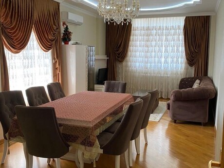 Объявление №5709086 - Баку, Наримановский  р., 3-комн., 130 м², 15/18 этаж
