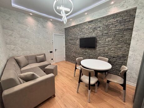 2 otaqlı yeni tikili - Şah İsmayıl Xətai m. - 70 m²