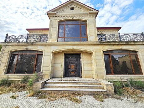 6 otaqlı həyət evi/bağ evi - Bilgəh q. - 600 m²
