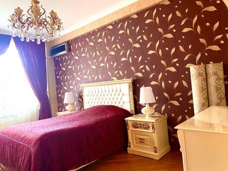 4 otaqlı yeni tikili - Gənclik m. - 195 m²