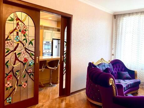 4 otaqlı yeni tikili - Gənclik m. - 195 m²