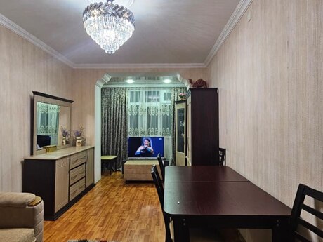 Объявление №5709844 - Баку, пос. Карачухур, 4-комн., 100 м², 5/5 этаж