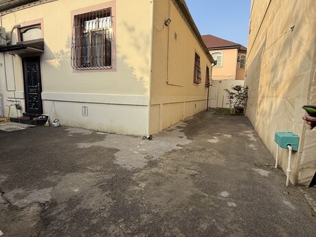 5 otaqlı həyət evi/bağ evi - Xətai r. - 150 m²