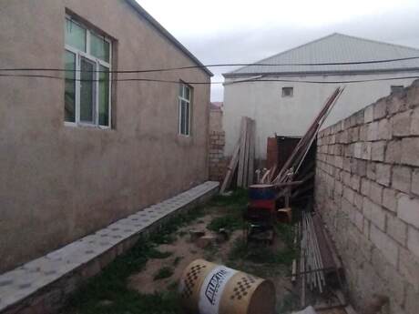 3 otaqlı həyət evi/bağ evi - Ramana q. - 130 m²