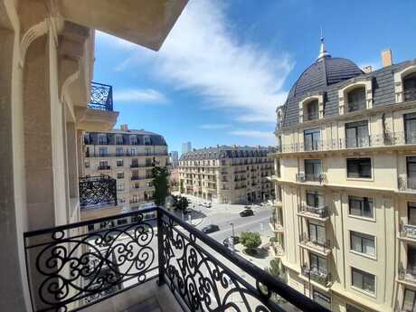 3 otaqlı mənzil, 143 m², Ağ şəhər: 699 000 ₼ 2
