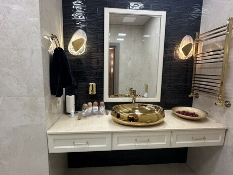 7 otaqlı yeni tikili - Nəriman Nərimanov m. - 220 m²