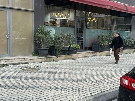 Obyekt - Şah İsmayıl Xətai m. - 180 m²