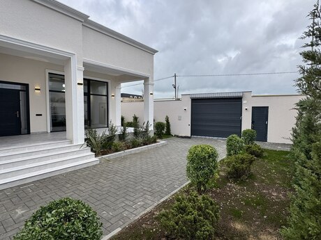 4 otaqlı həyət evi/bağ evi - Mərdəkan q. - 180 m²