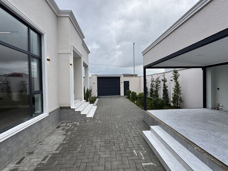 4 otaqlı həyət evi/bağ evi - Mərdəkan q. - 180 m²