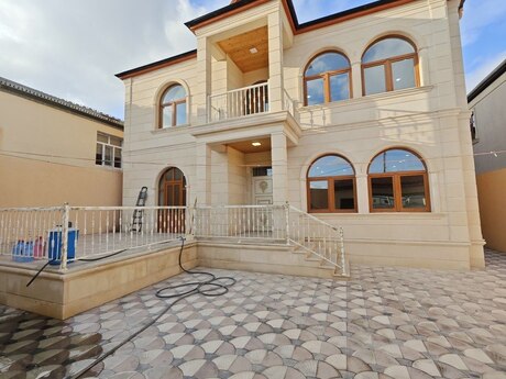 Объявление №5711227 - Баку, пос. Бакиханова, 6-комн., 280 м²