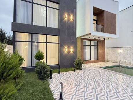 5 otaqlı həyət evi/bağ evi - Mərdəkan q. - 220 m²
